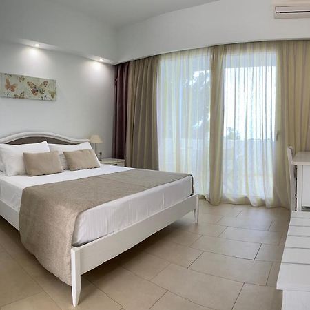 קוטסונארי Aroma Creta Bed And Breakfast מראה חיצוני תמונה